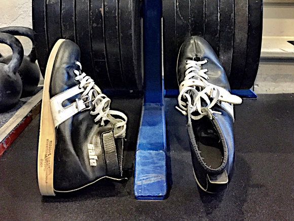 shoes to squat in